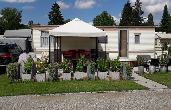 Mobilheim kaufen / mieten - auf Campingplatz am Murtensee